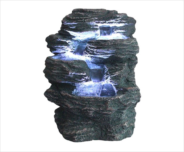 Springbrunnen, Gartenbrunnen: Wasserspiele als Gestaltungselemente für Gärten